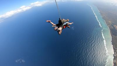 The winner of the free skydiving tandem in Kenya has been chosen!